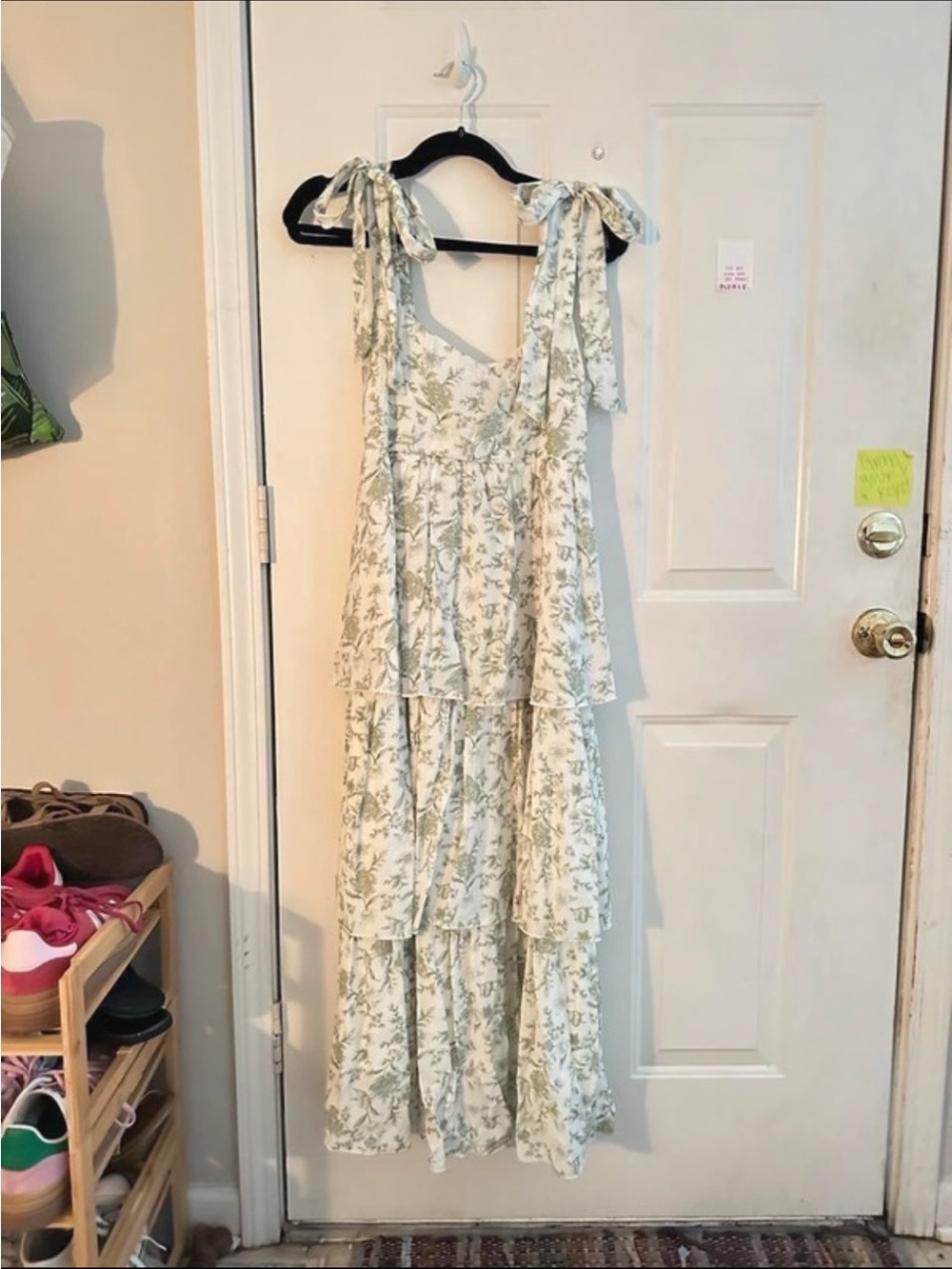 Tiered Floral Tie-Shoulder Maxi Dress in Pale Green